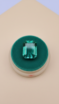 Colombian emerald loose gemstone